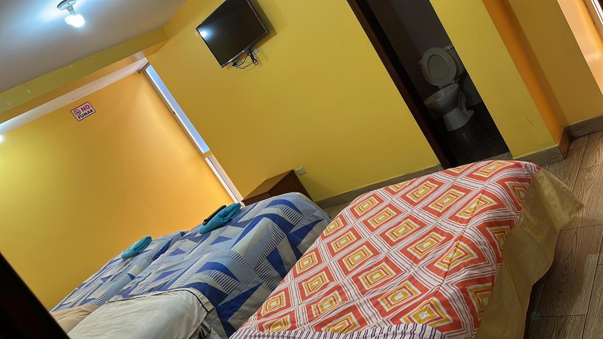 Hotel Residencial Miraflores 洛哈 外观 照片